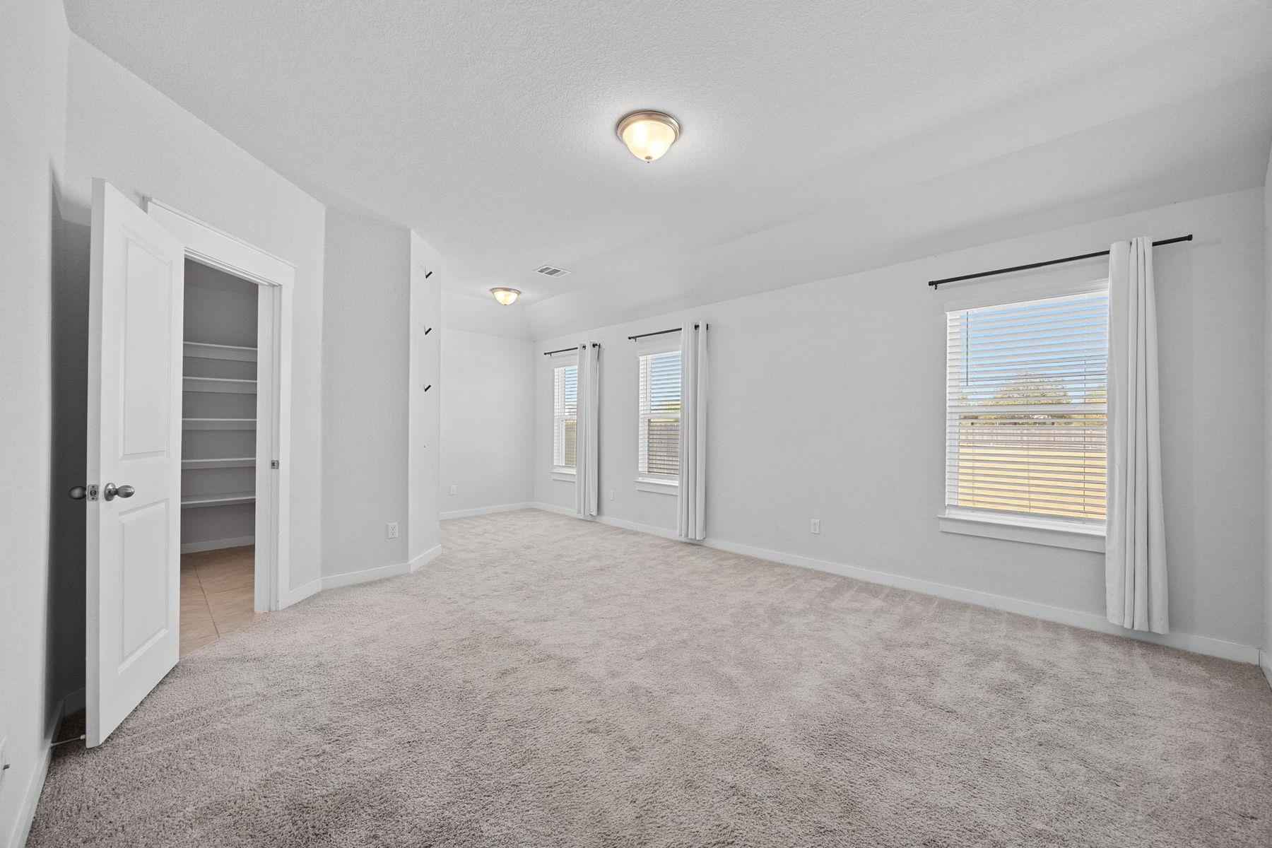 506 Hendelson LN, Hutto