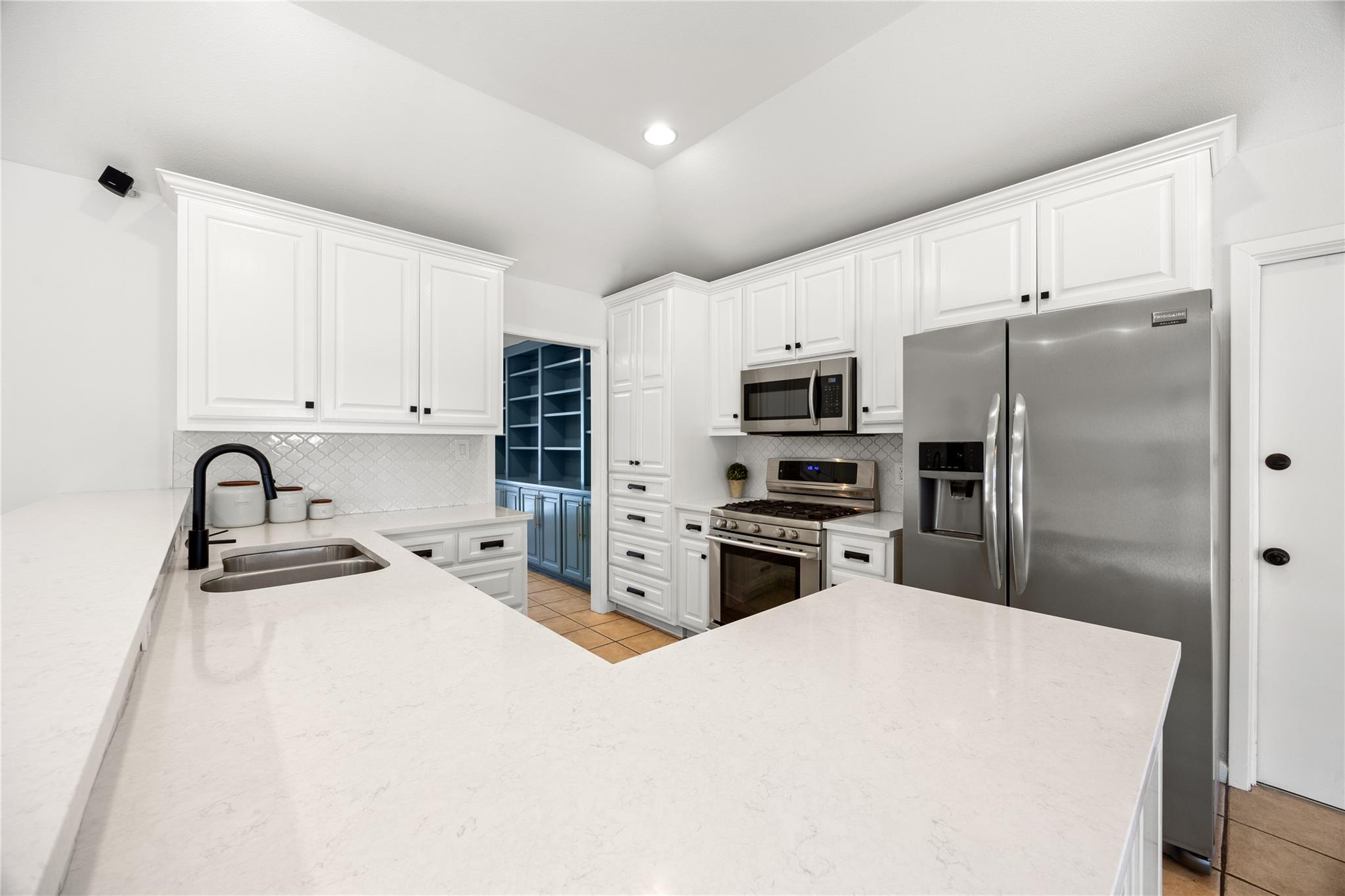 507 Heather DR, Round Rock