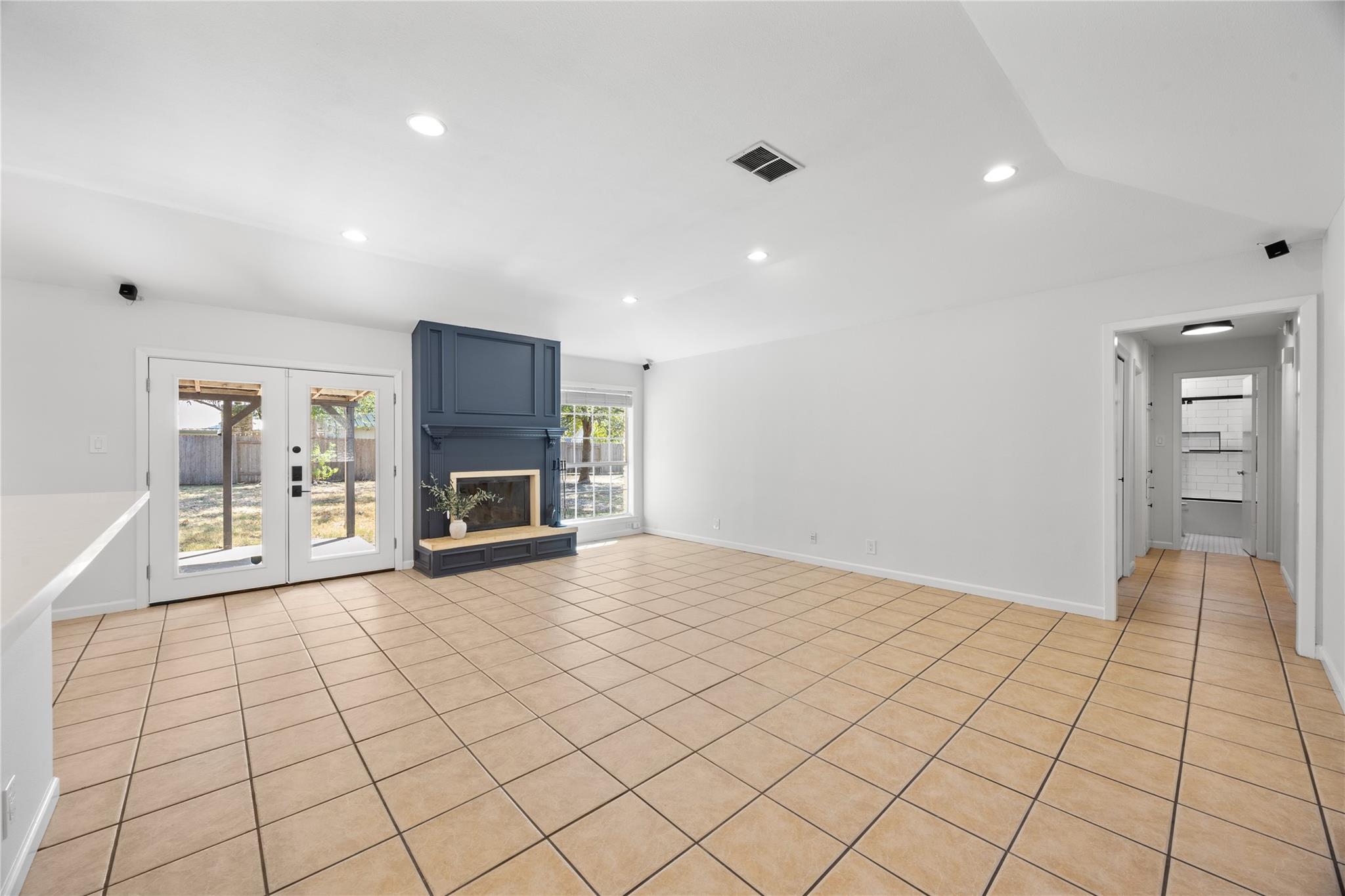 507 Heather DR, Round Rock