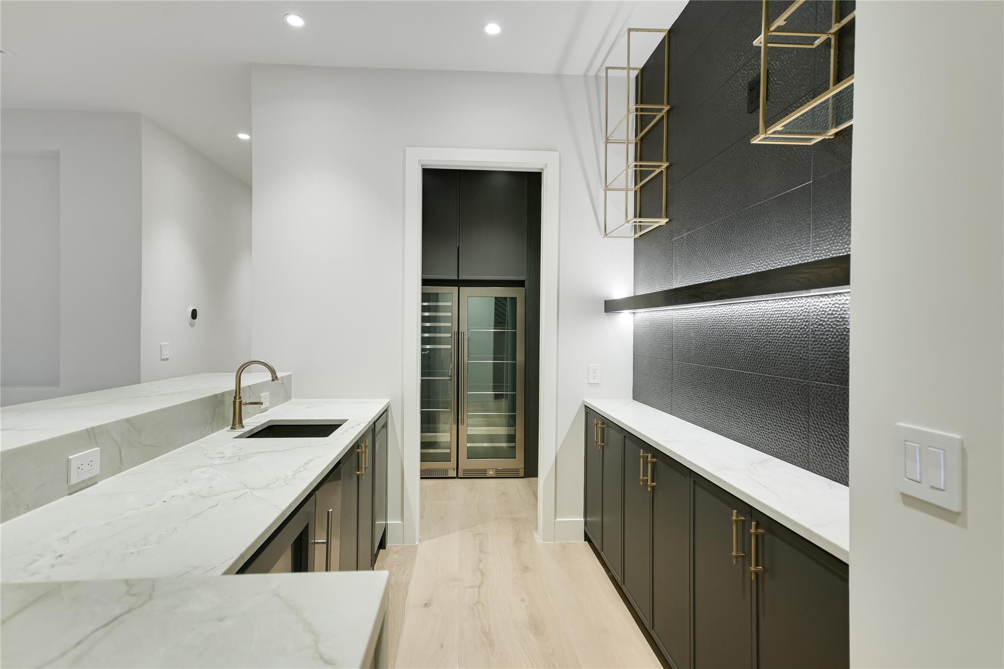 5217 S Scout Island CIR