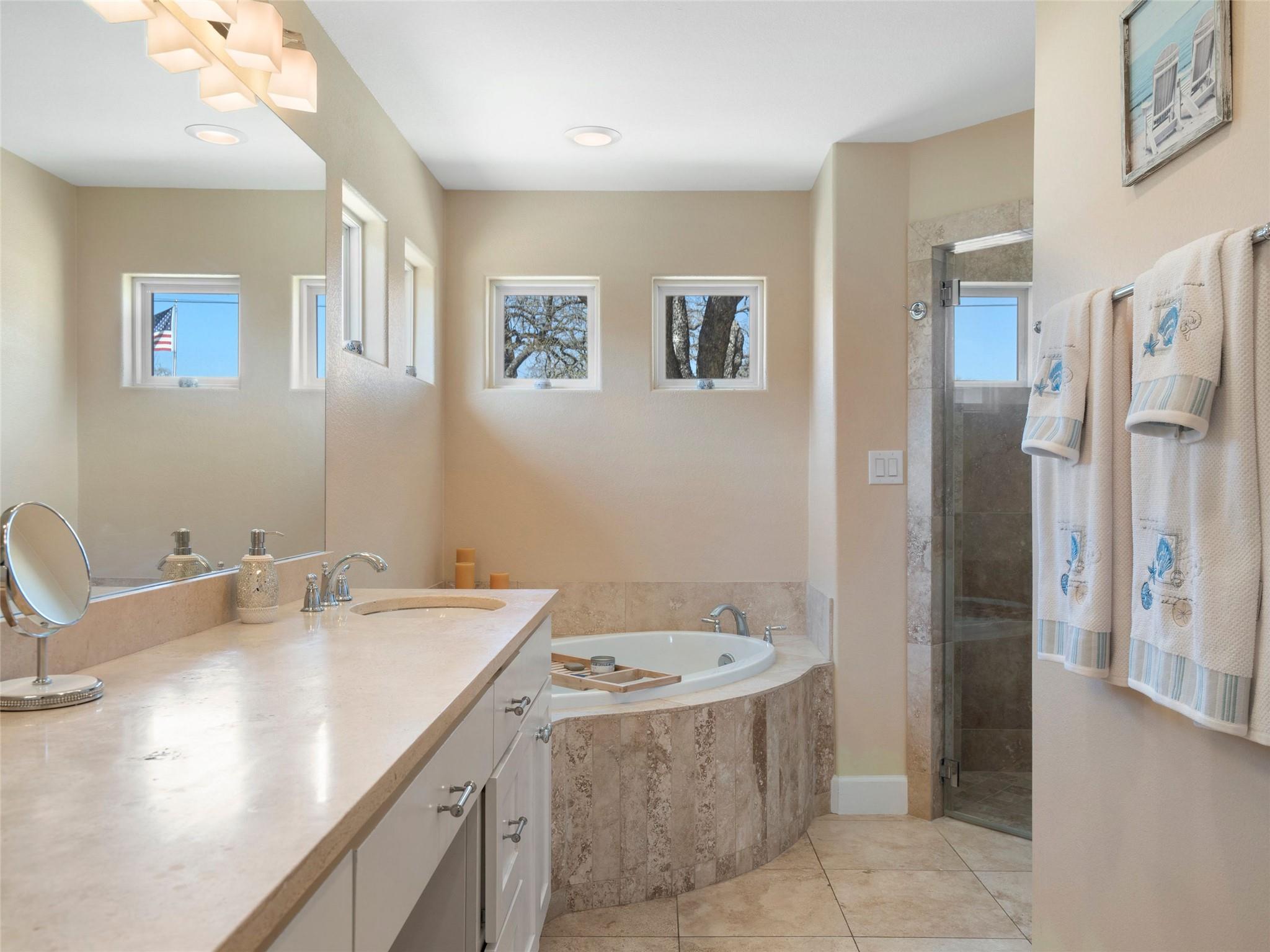 300 E Heron DR