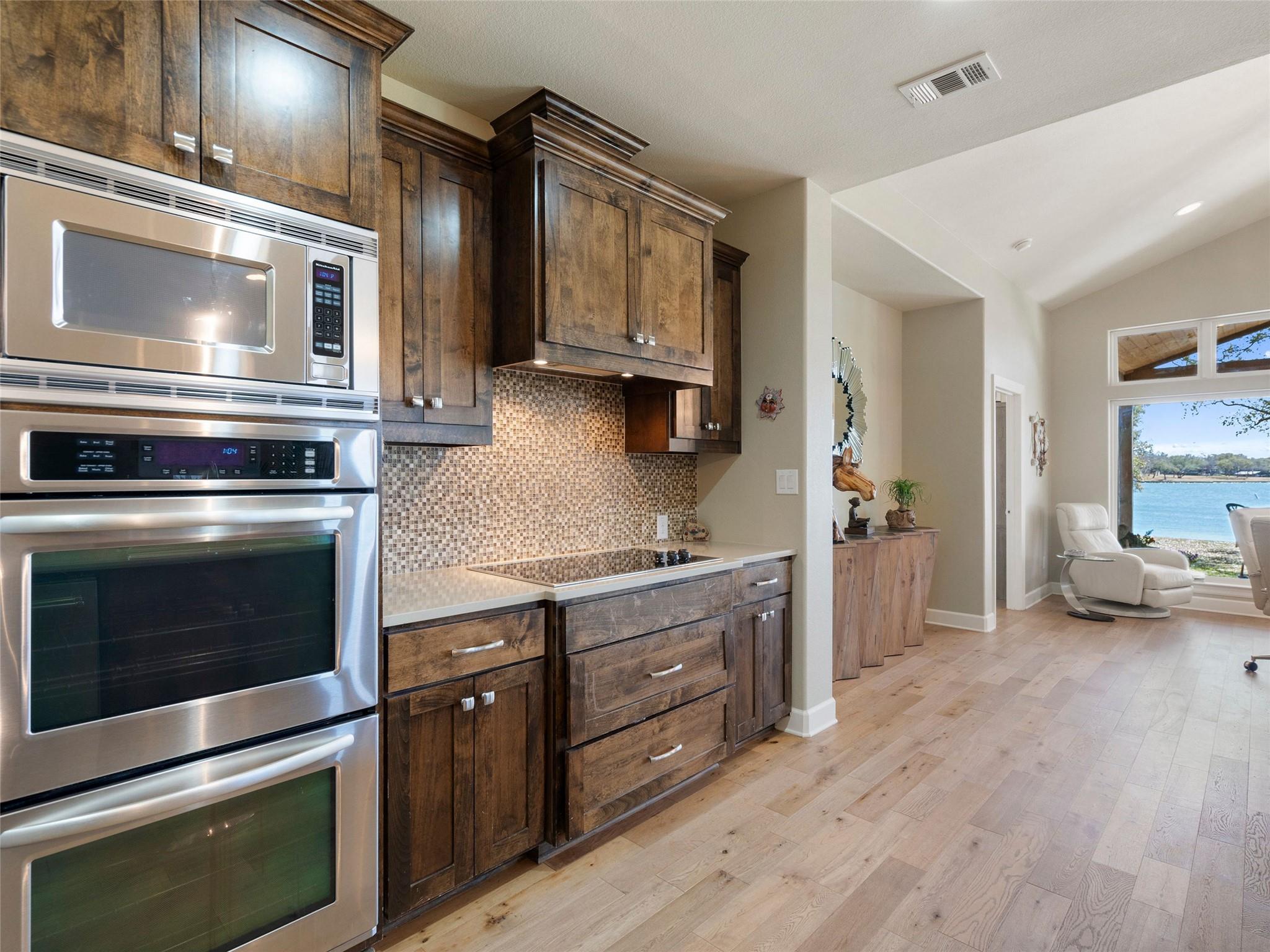 300 E Heron DR