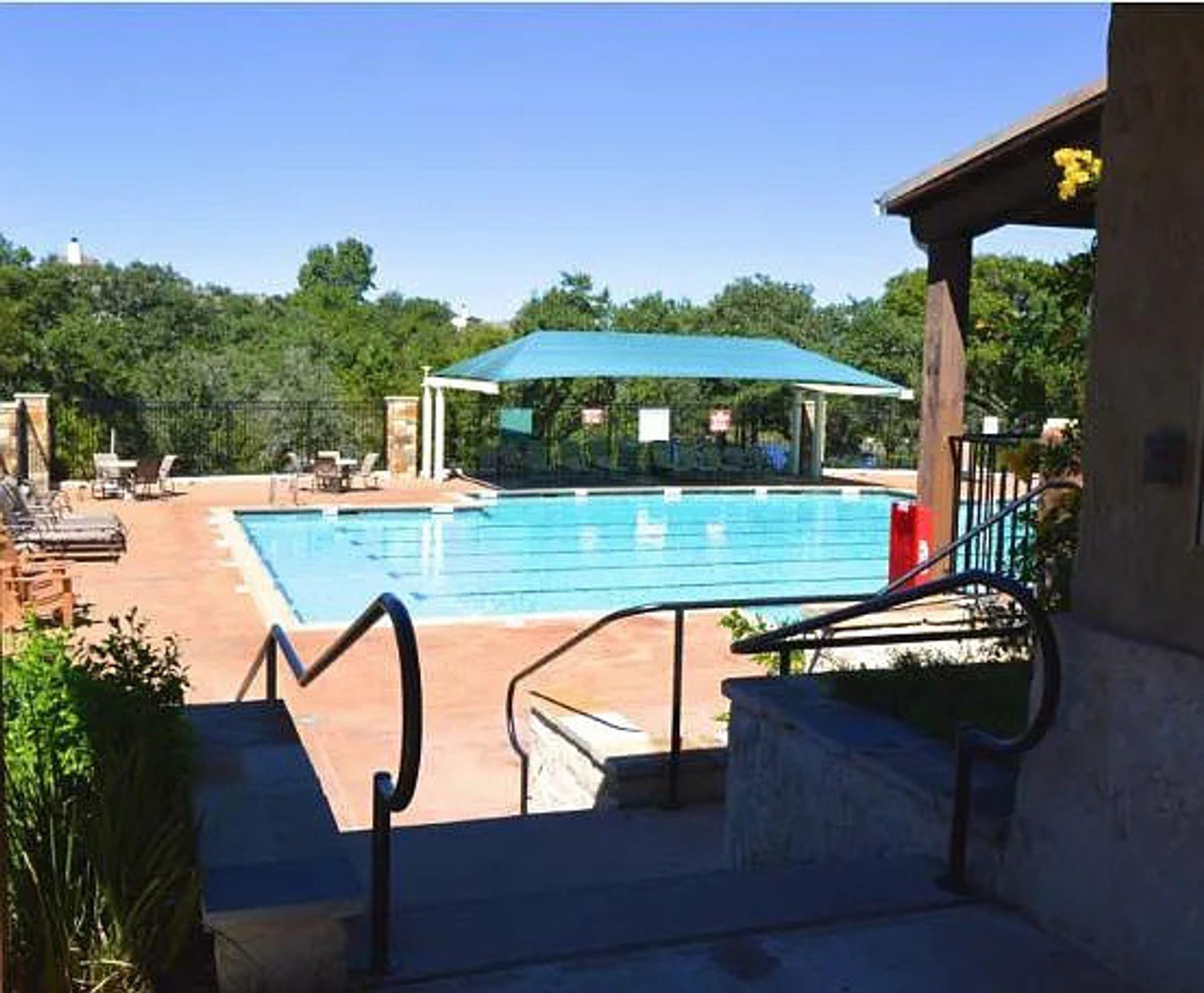 2812 Cascade Falls DR