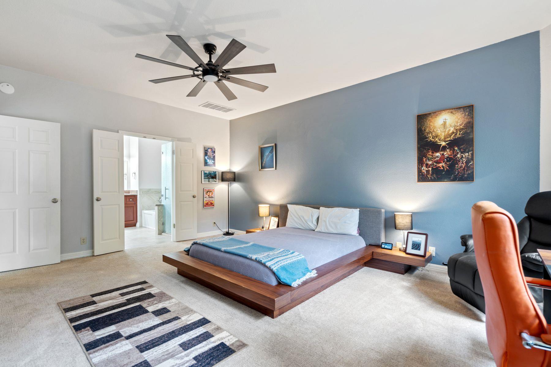 2812 Cascade Falls DR