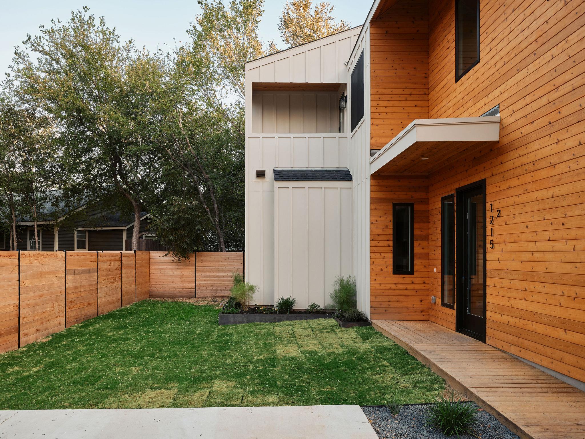 1215 Fort Branch BLVD # 2, Austin Unit: 2