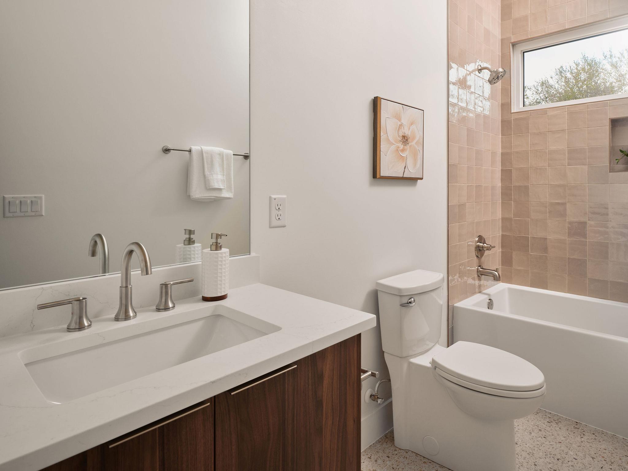 1215 Fort Branch BLVD # 2, Austin Unit: 2