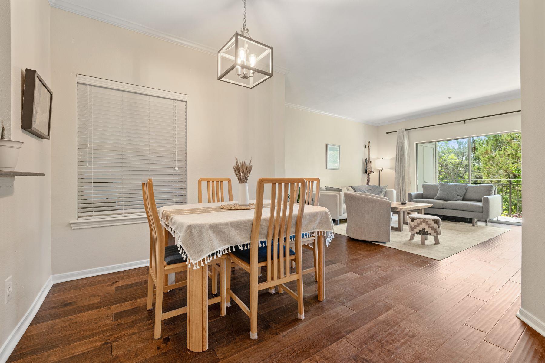 6000 Shepherd Mountain CV # 302
