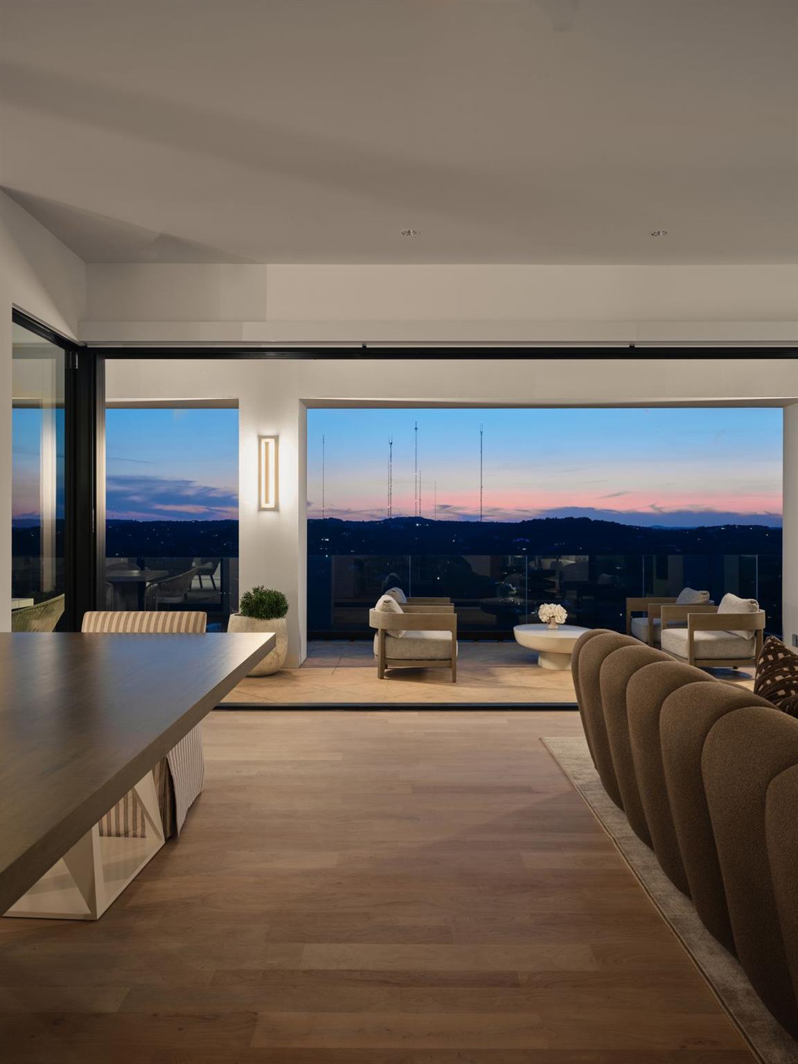 3423 Monte Vista DR