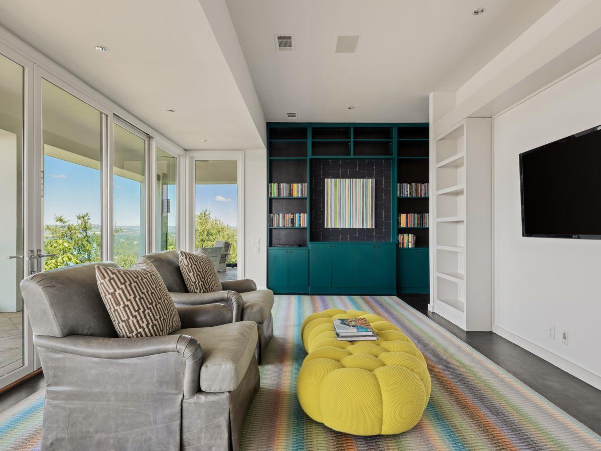 3423 Monte Vista DR