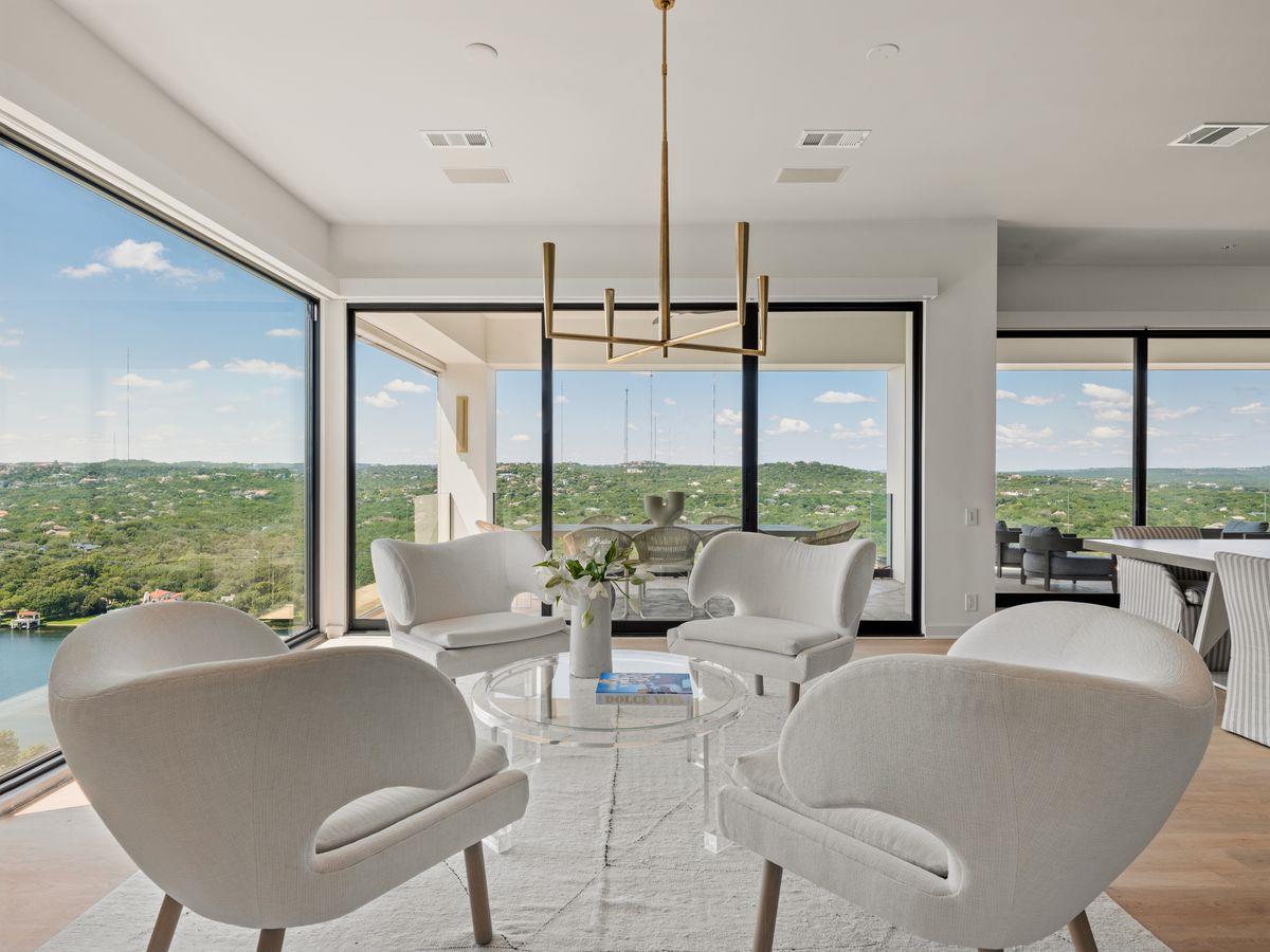 3423 Monte Vista DR