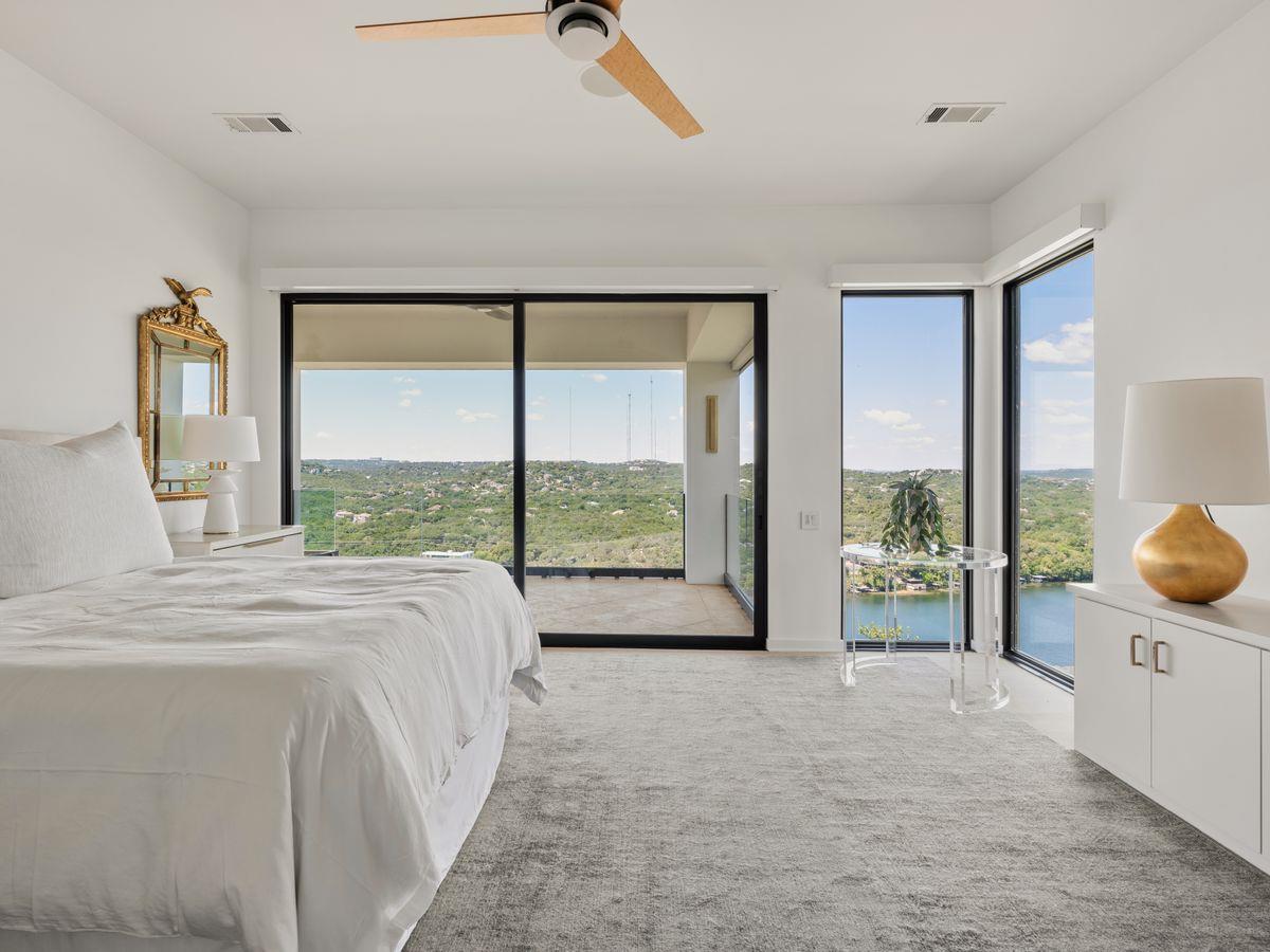 3423 Monte Vista DR