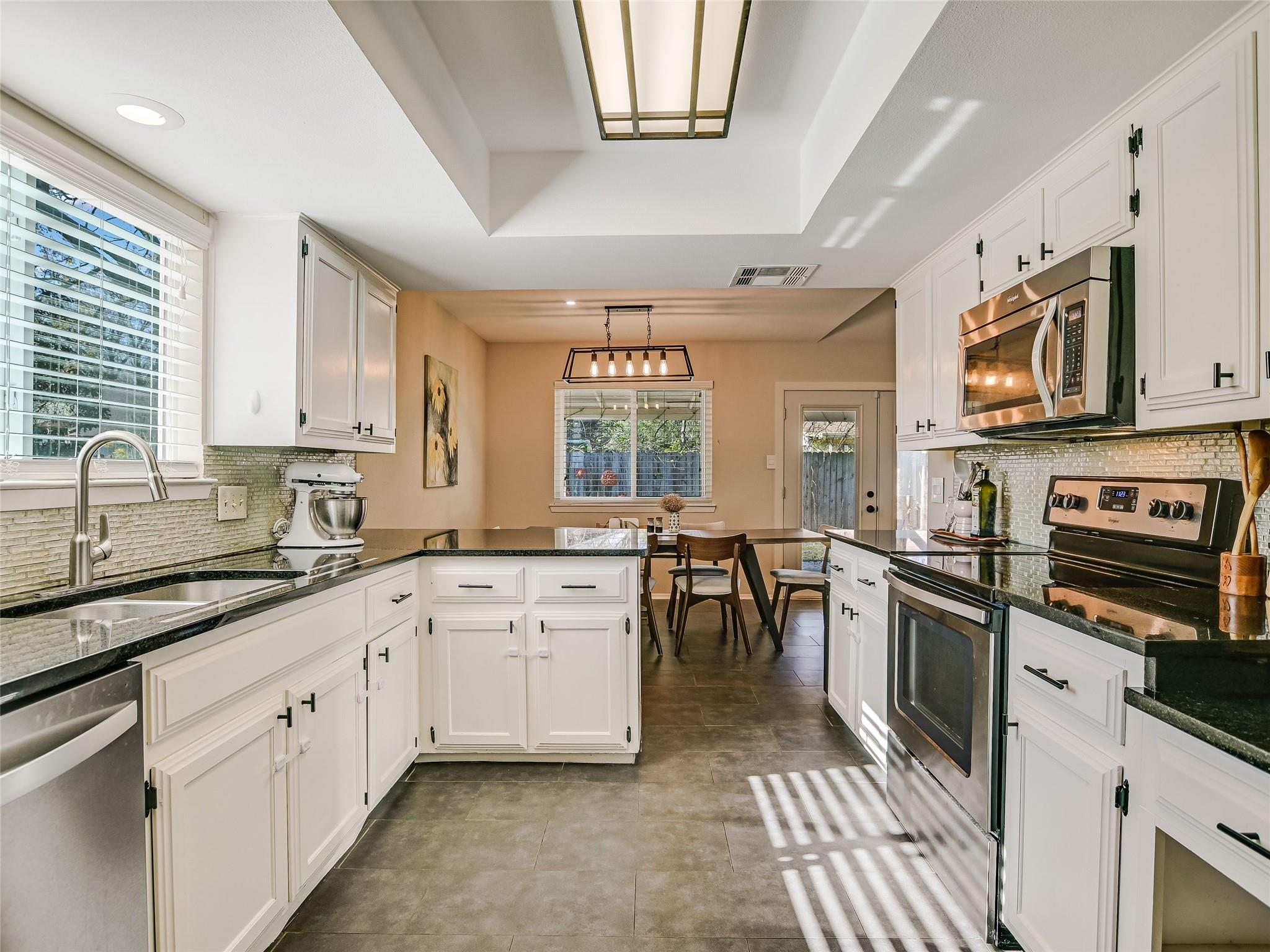 12410 Sparkling Creek CIR