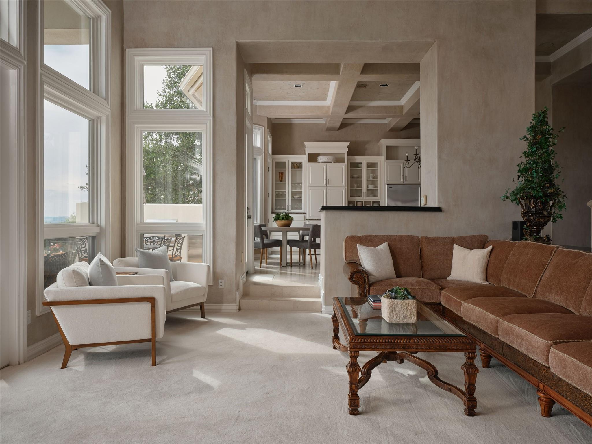 6505 W Courtyard DR, Austin