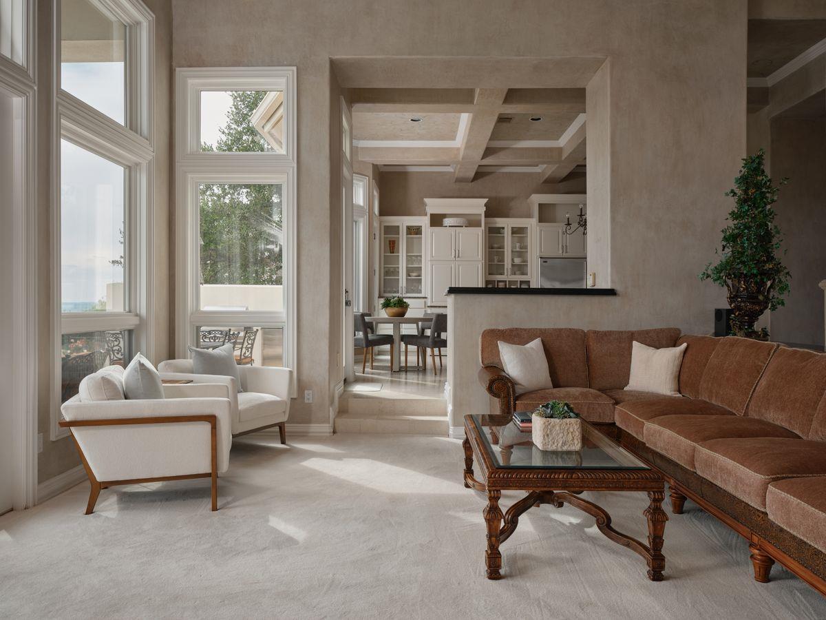 6505 W Courtyard DR, Austin