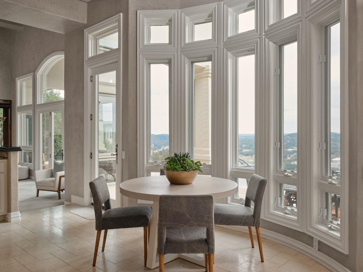 6505 W Courtyard DR, Austin