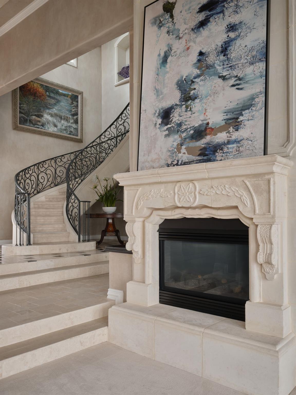 6505 W Courtyard DR, Austin