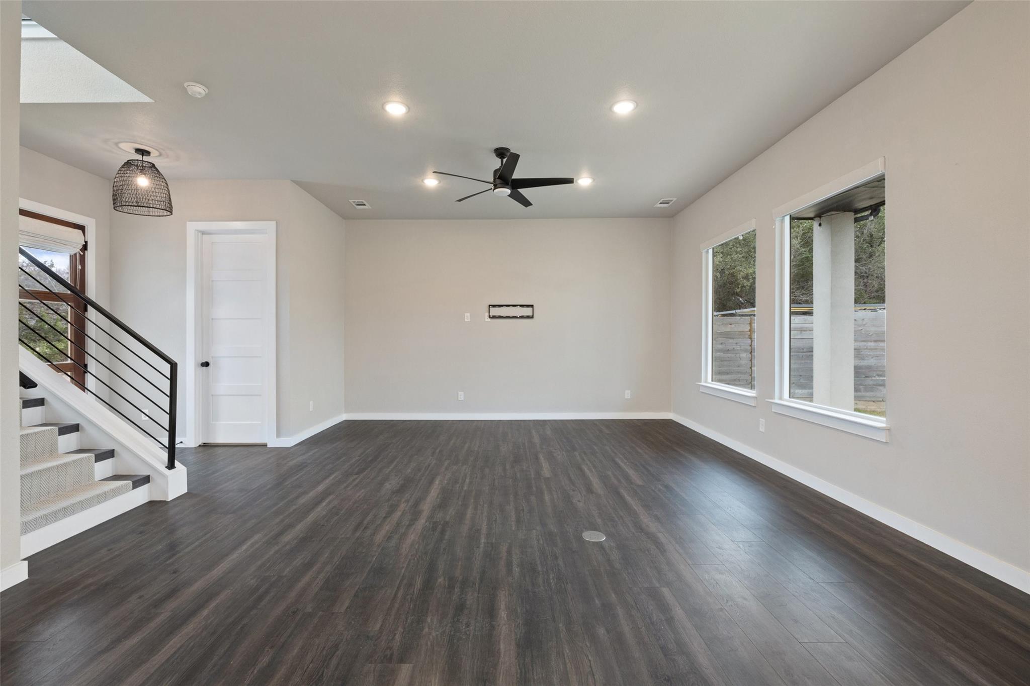 18200 Fair LN