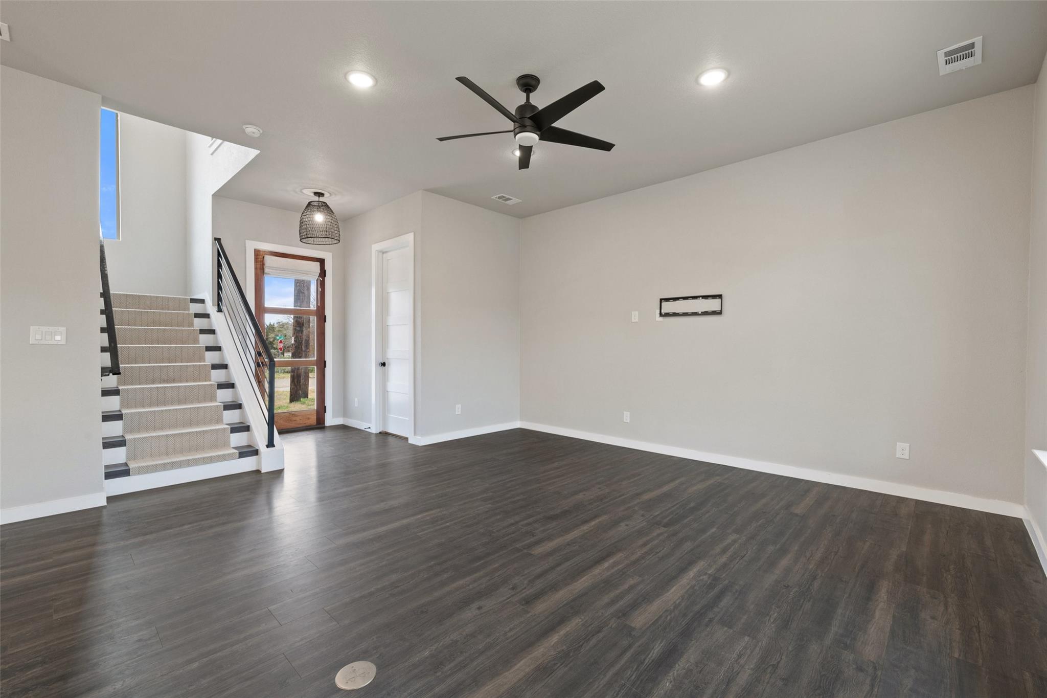 18200 Fair LN