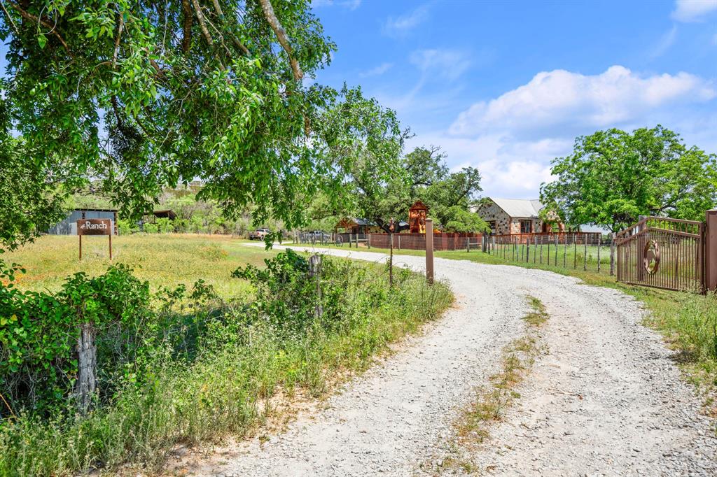525 Pace Bend RD N