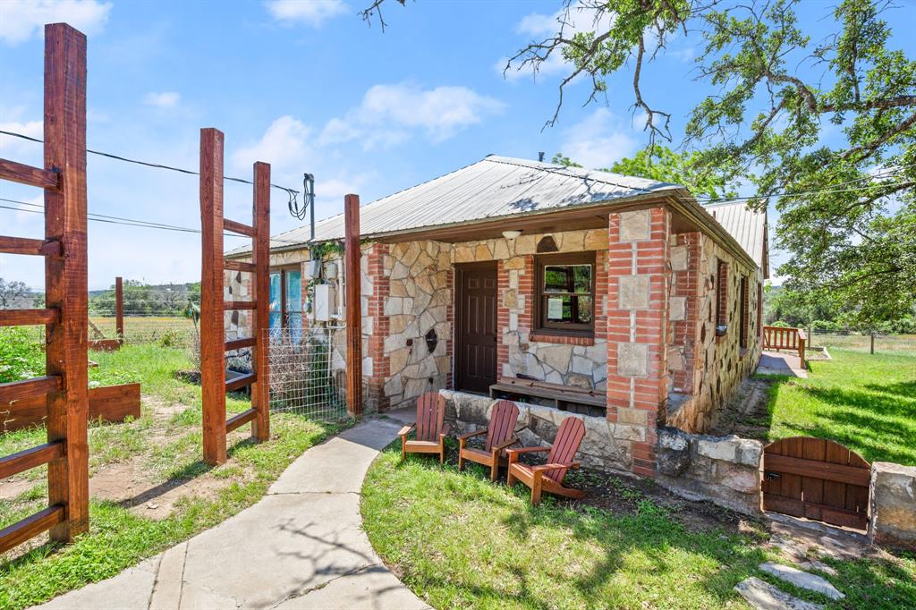 525 Pace Bend RD N