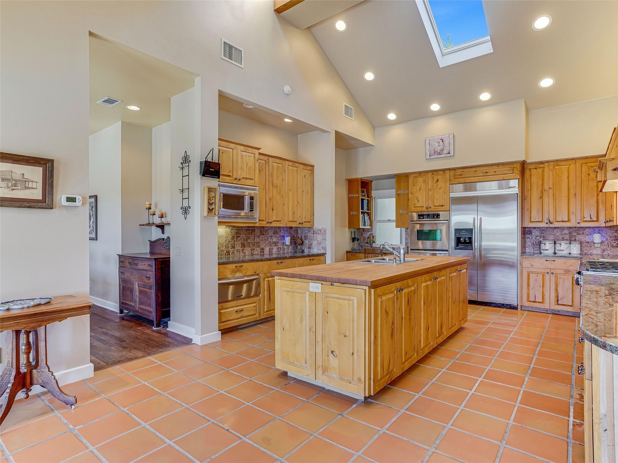 1178 Hidden Creek DR