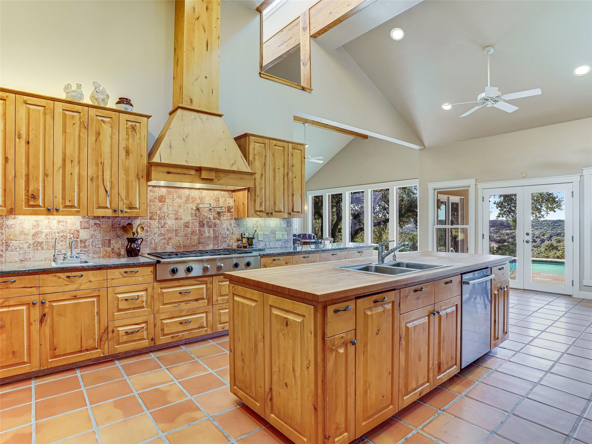 1178 Hidden Creek DR