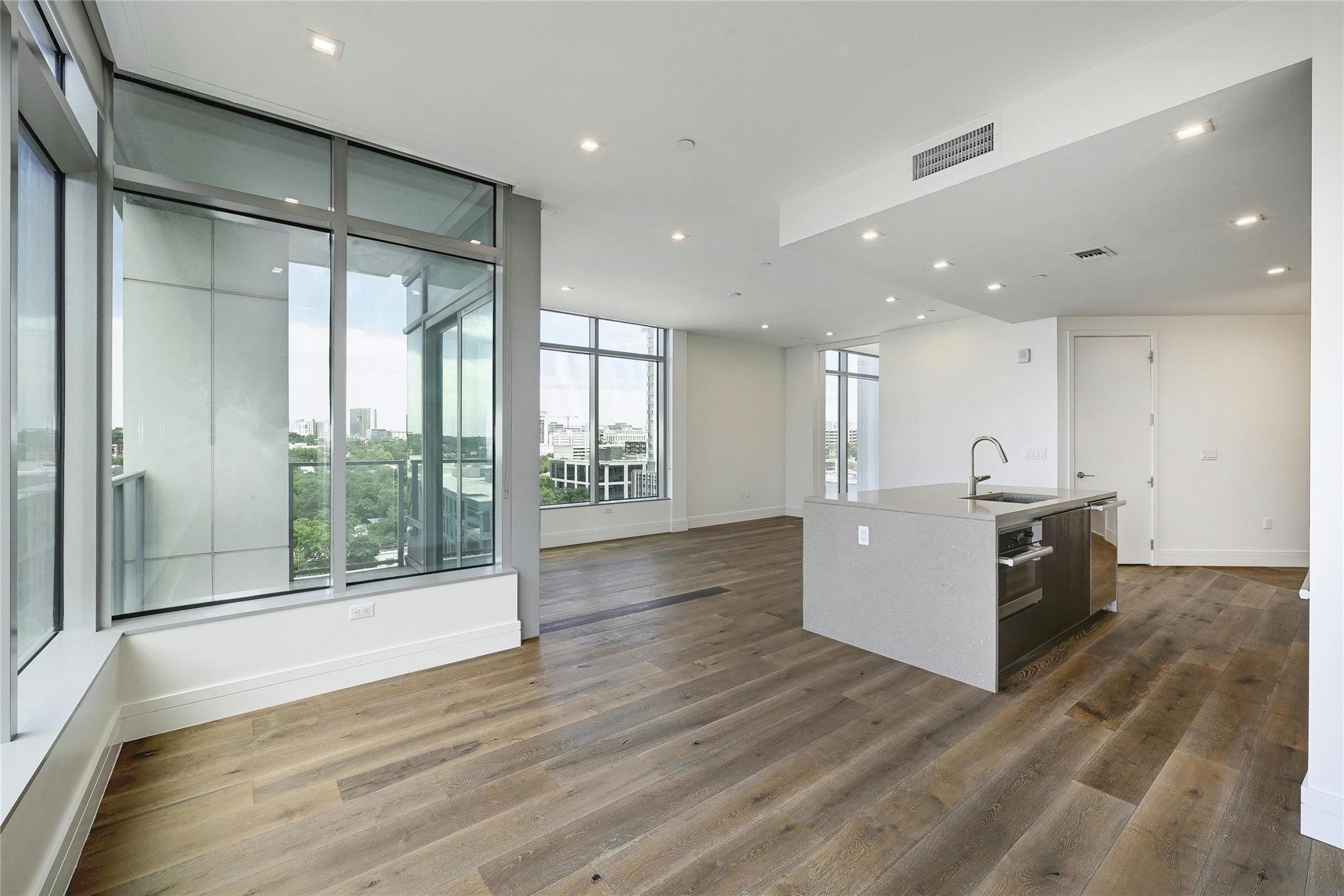 501 West Ave # 1104