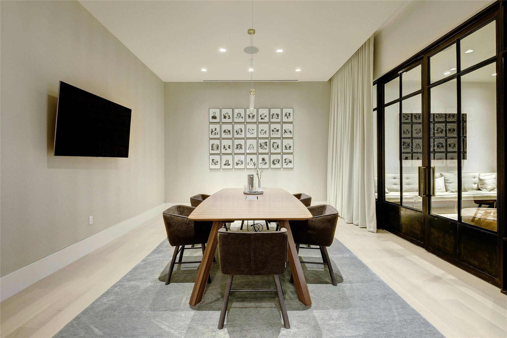 501 West Ave # 1104