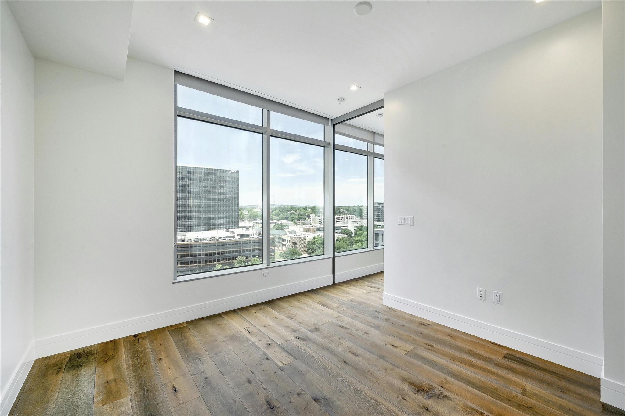 501 West Ave # 1104