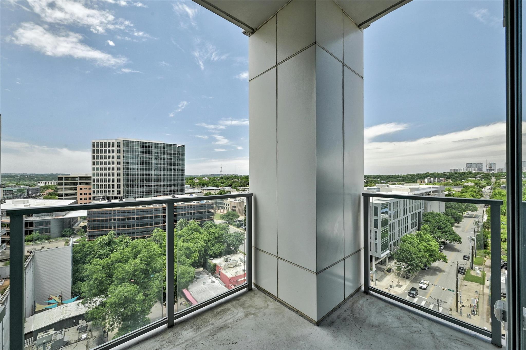 501 West Ave # 1104