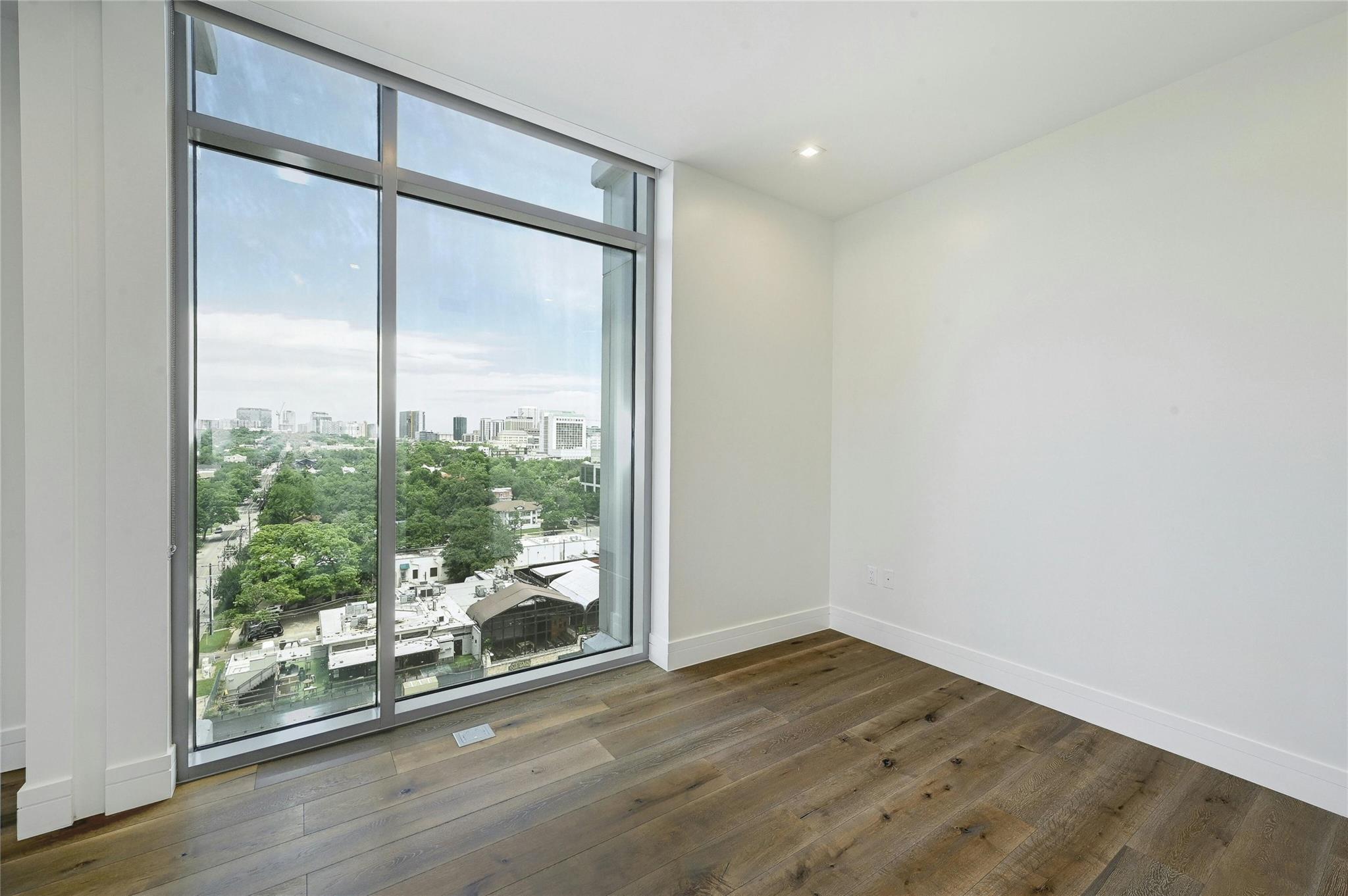 501 West Ave # 1104