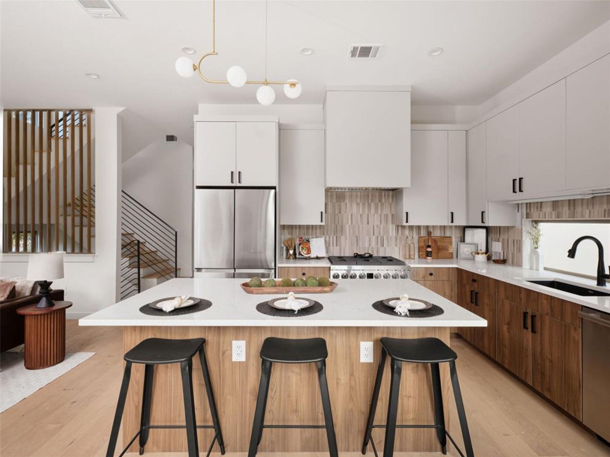 3208 Govalle Ave # 2