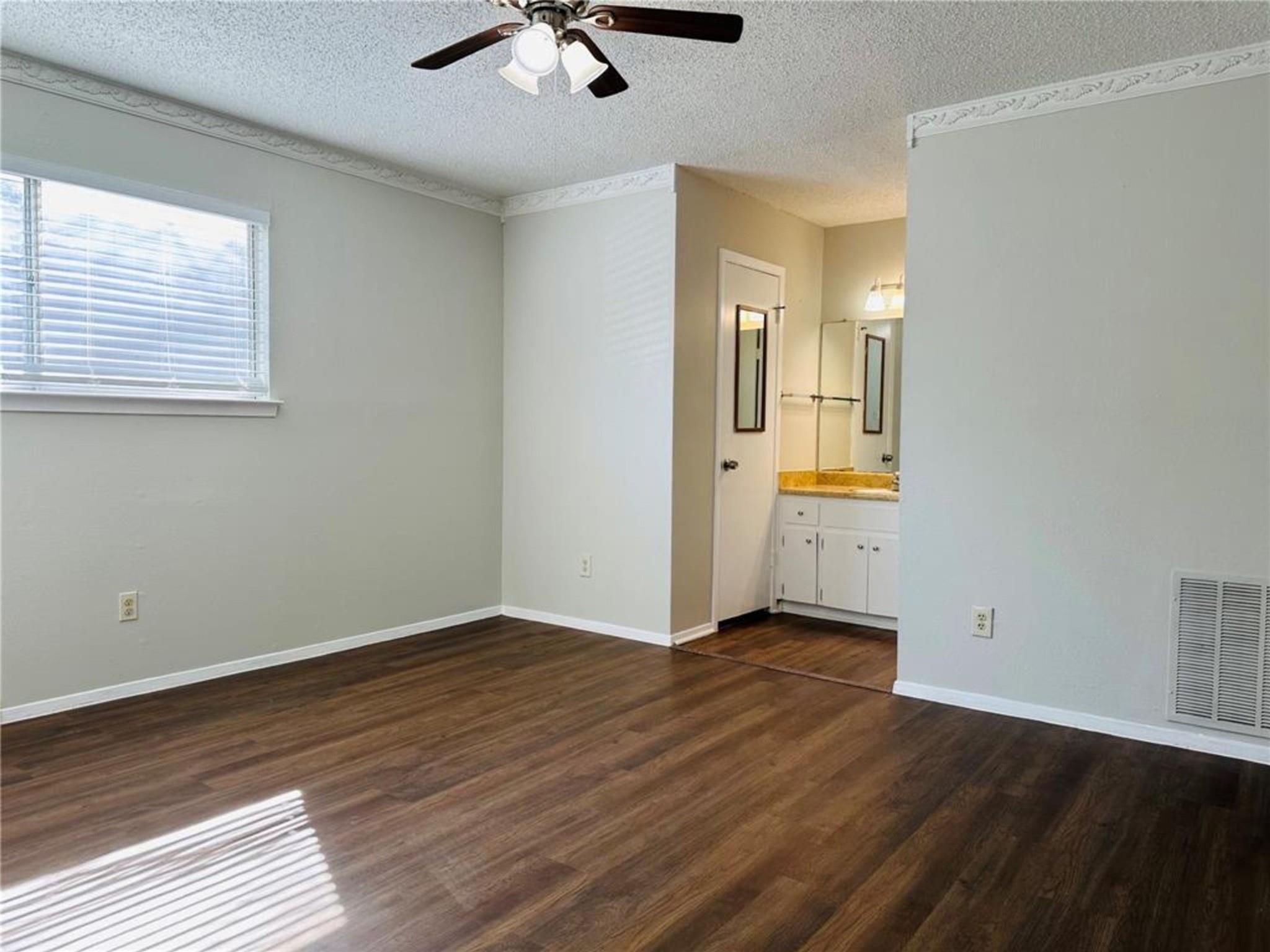 1504 Sagebrush DR