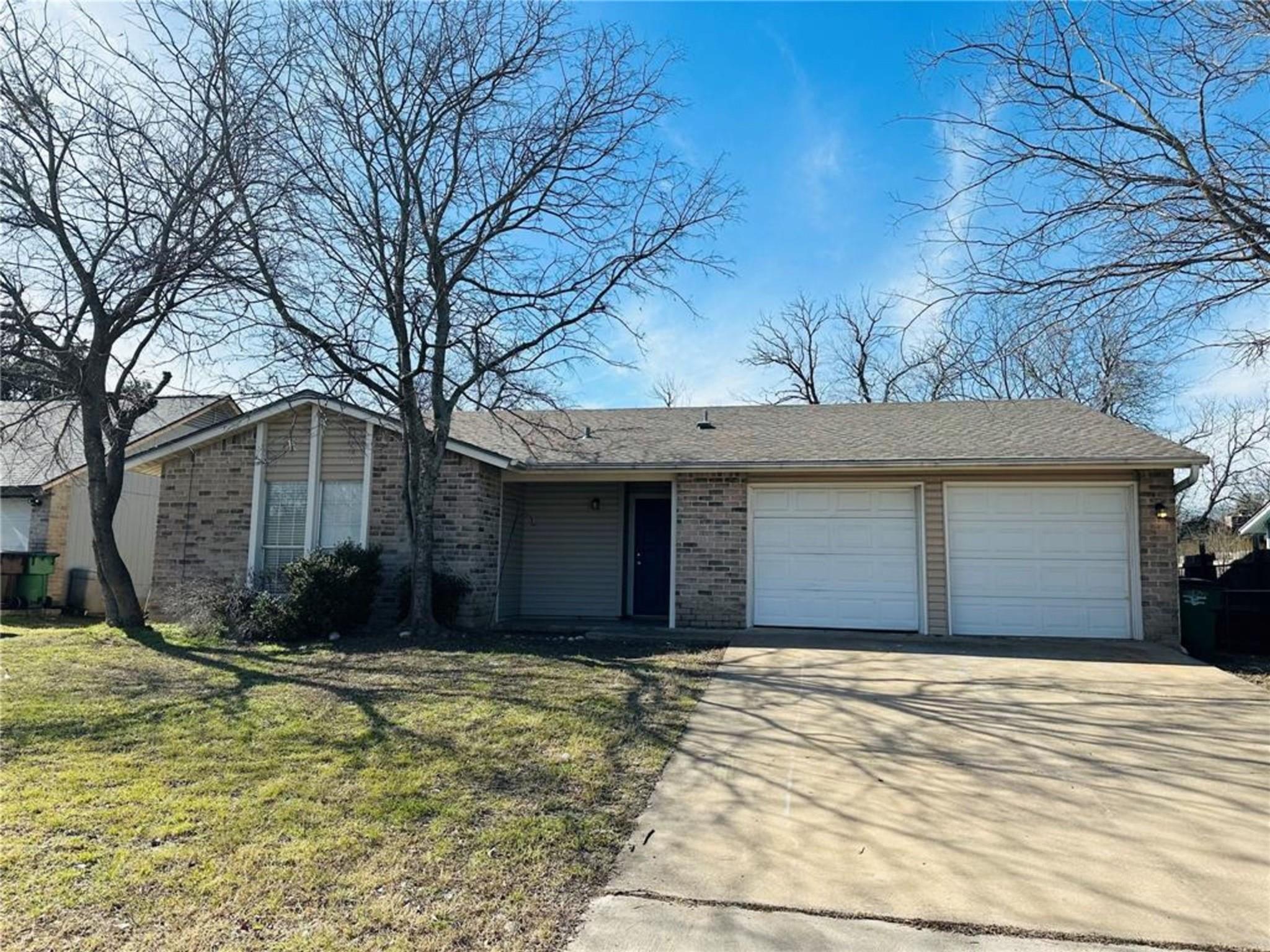 1504 Sagebrush DR