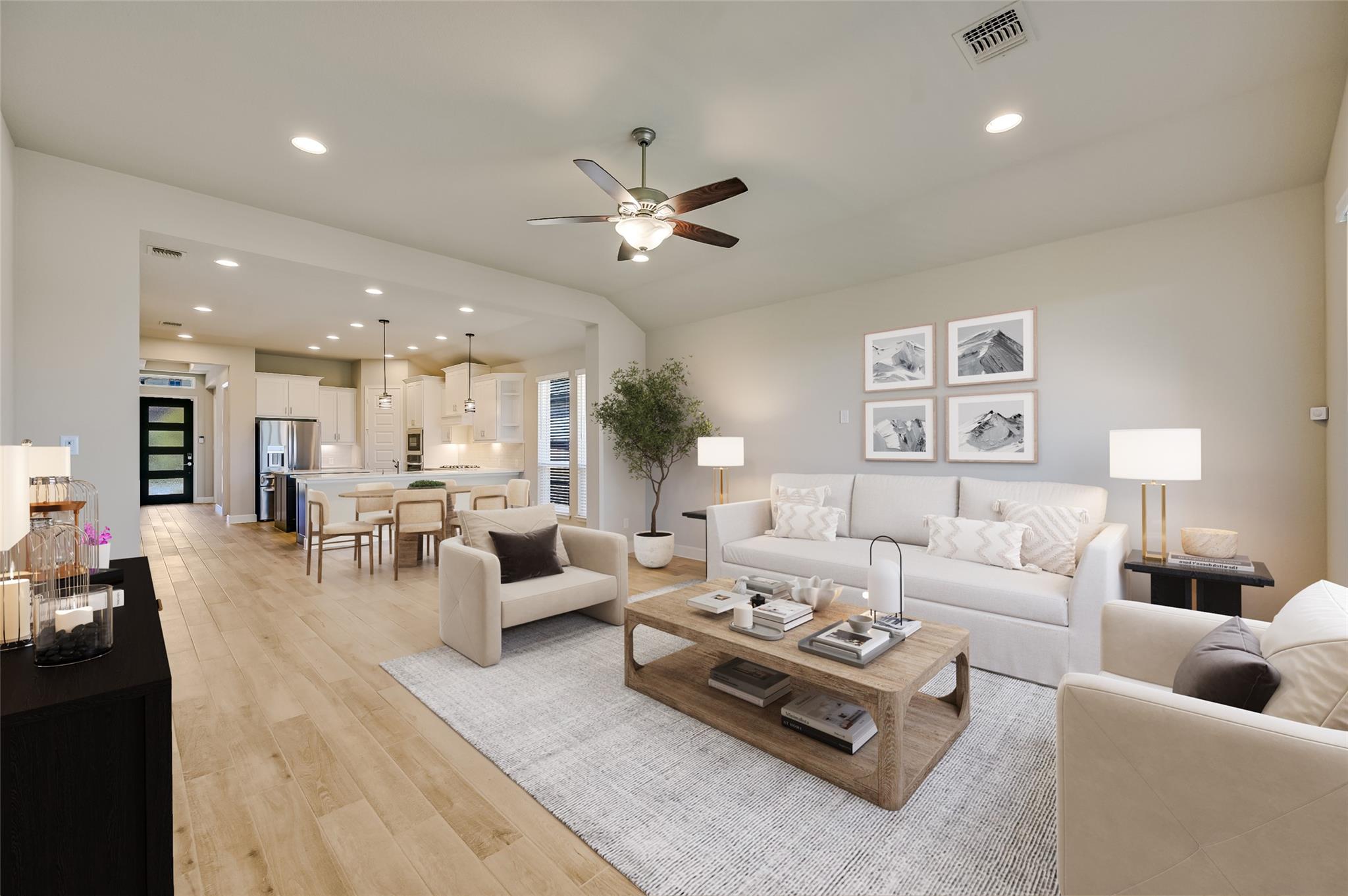131 Plumbago LOOP