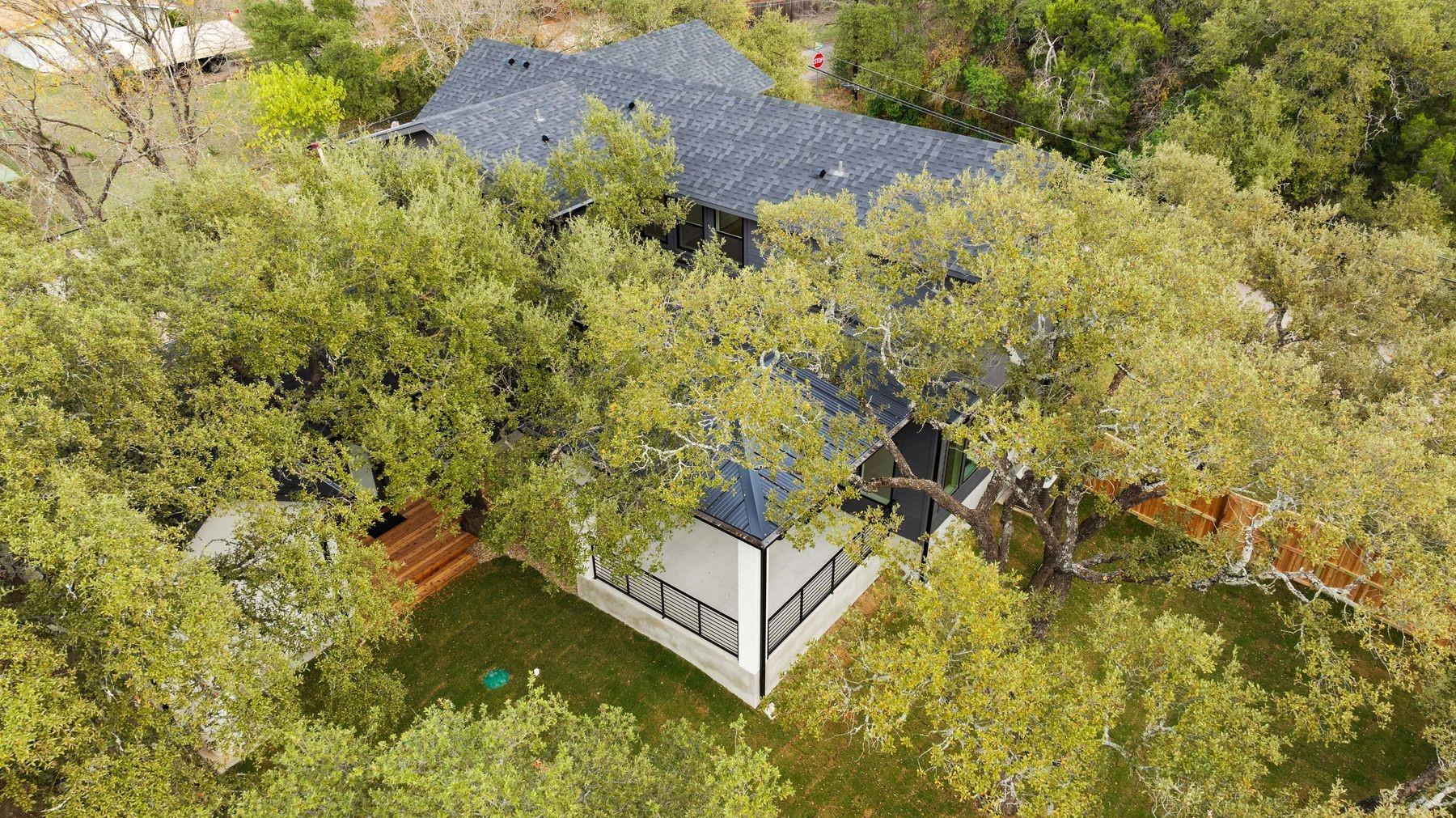 18405 Georgetown DR