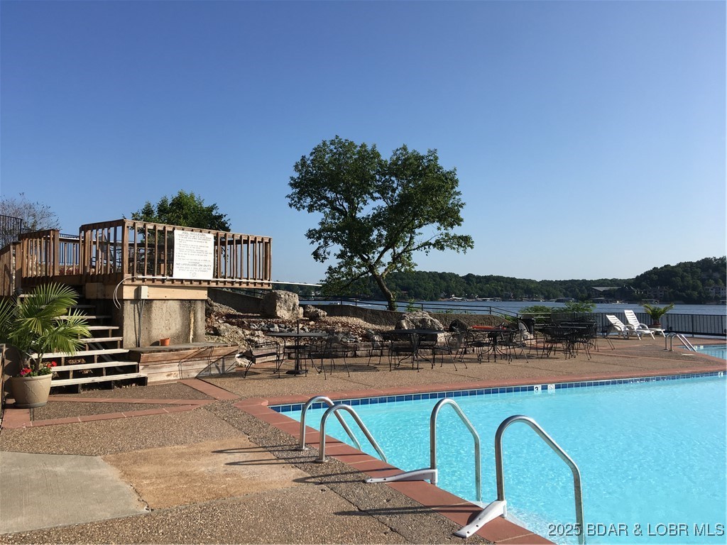 152 Falls Point Drive 1A