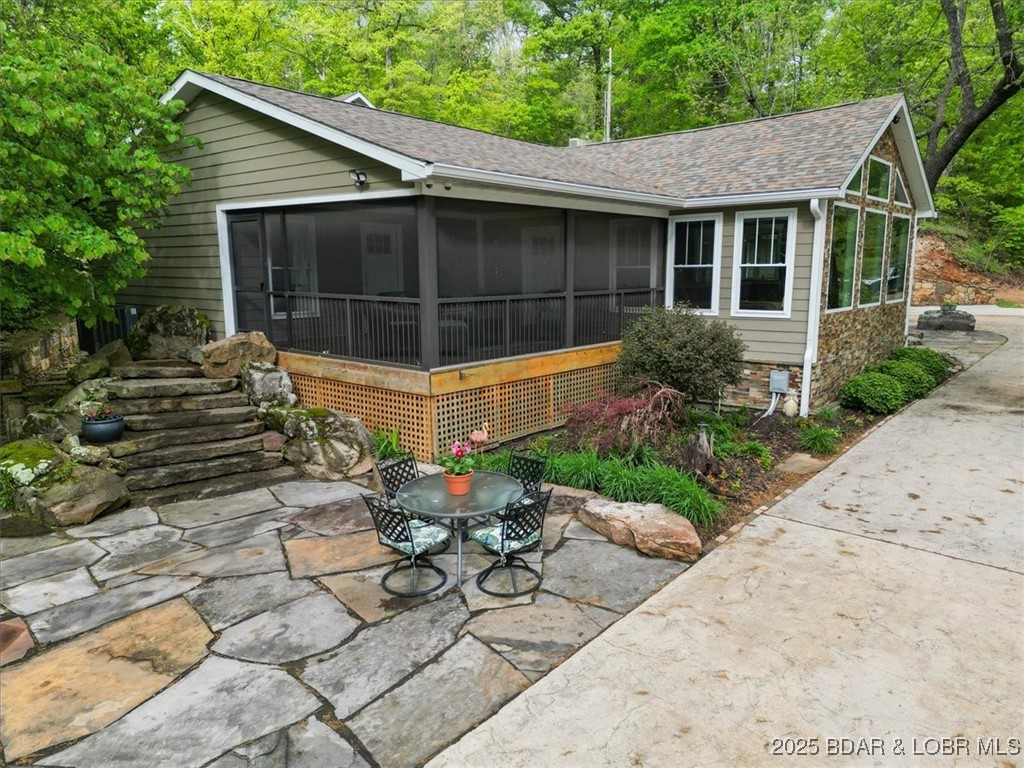 649 Nichol Road