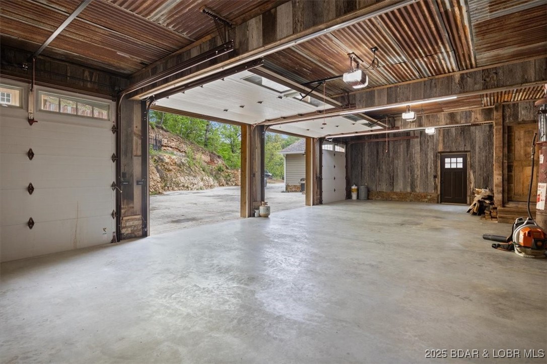 649 Nichol Road