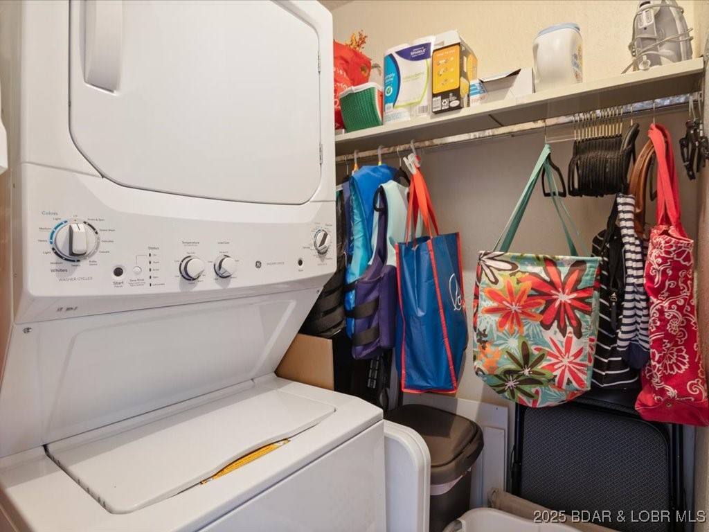 91 Southwood Shores Place 1C