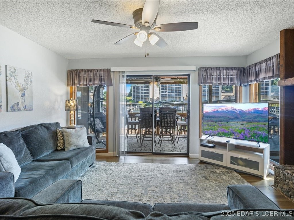 91 Southwood Shores Place 1C