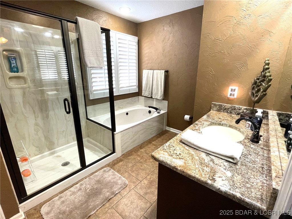 5353 Bayview Court