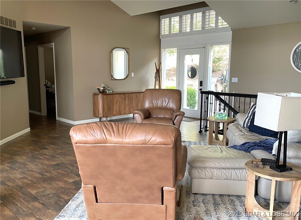 5353 Bayview Court
