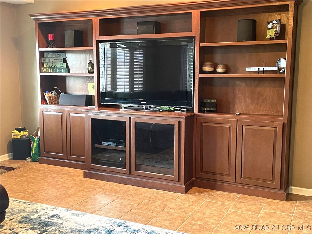 5353 Bayview Court
