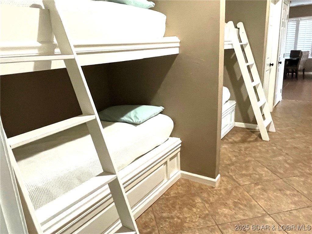 5353 Bayview Court
