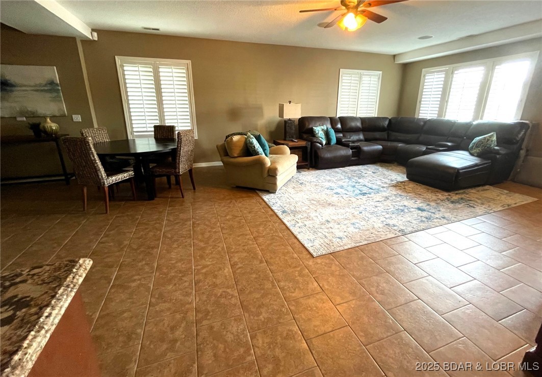 5353 Bayview Court