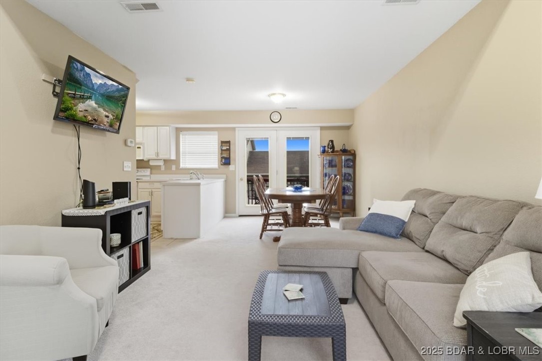 1111 Red Bud Road 1111