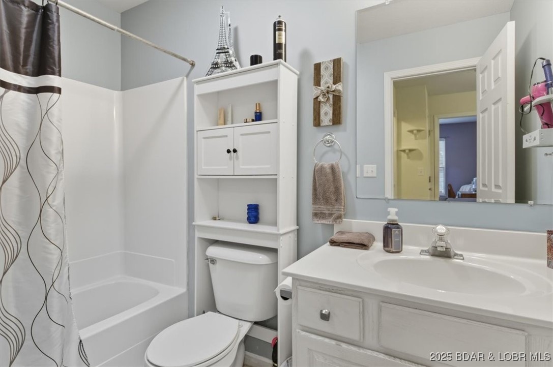 1111 Red Bud Road 1111