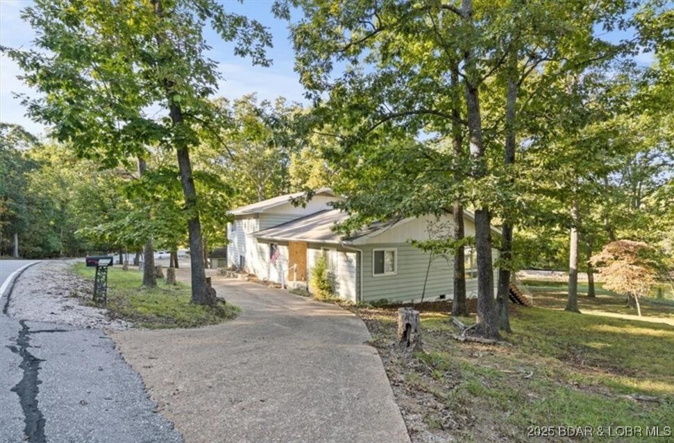 802 Susan Road