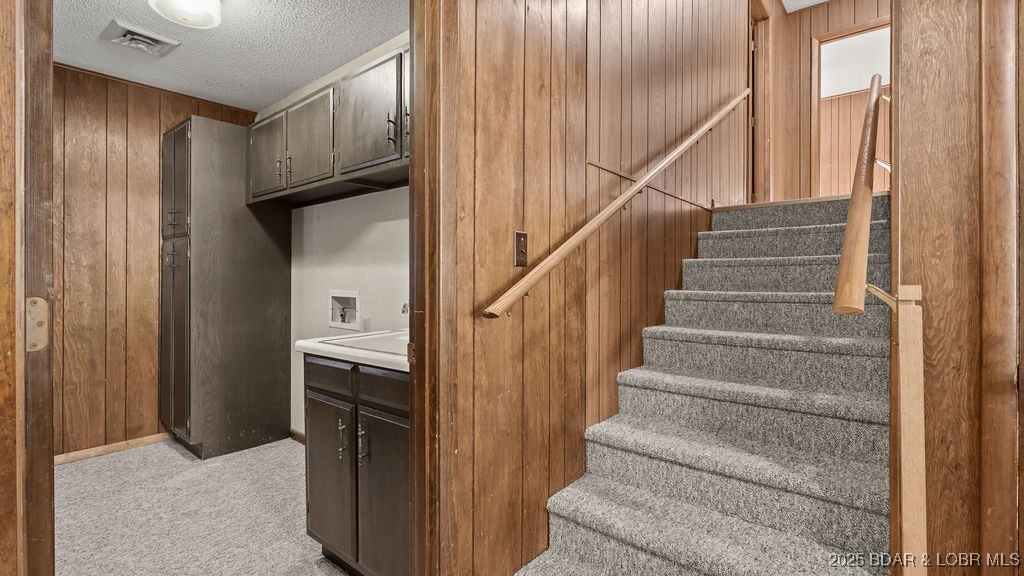 802 Susan Road